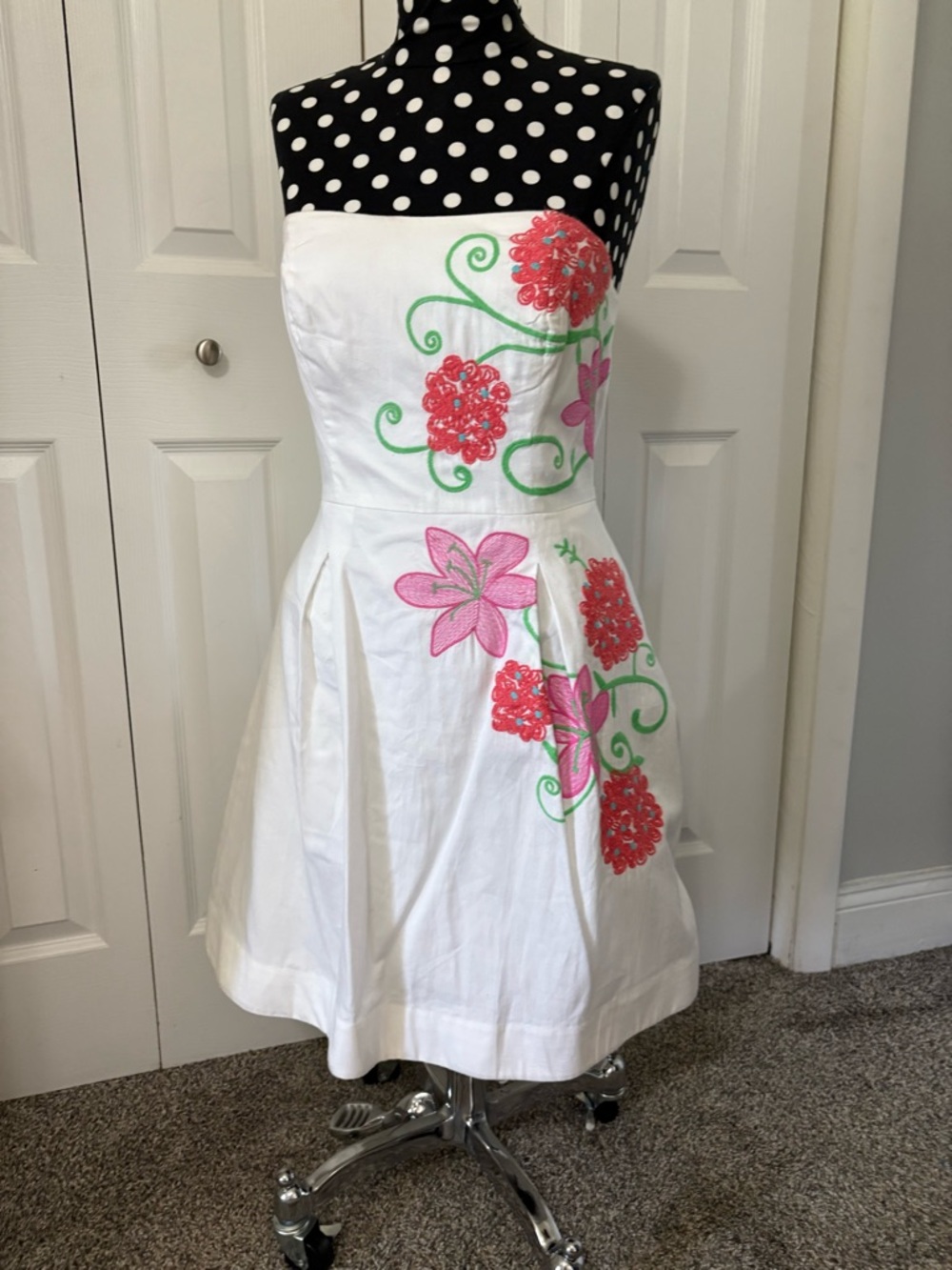 Lilly Pulitzer White Strapless Dress with Pink & Coral Floral Embroidery